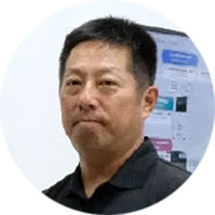安達 真太郎さん