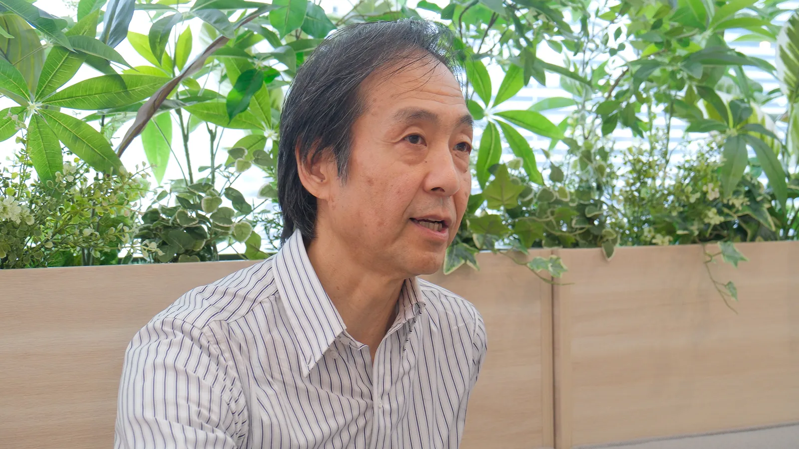 インタビューに答える宇田川さん