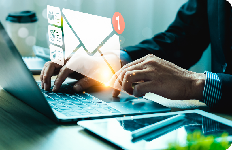 ビジネスでの連絡手段として多くの人が毎日利用しているメール。悪意の攻撃者はついクリックしたくなるような手口で攻撃を仕かけてくるため、その攻撃の手口と対策をご紹介します。