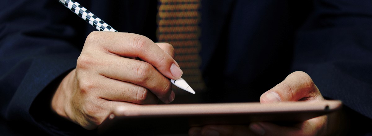 Signing on the go with Digital Signatures